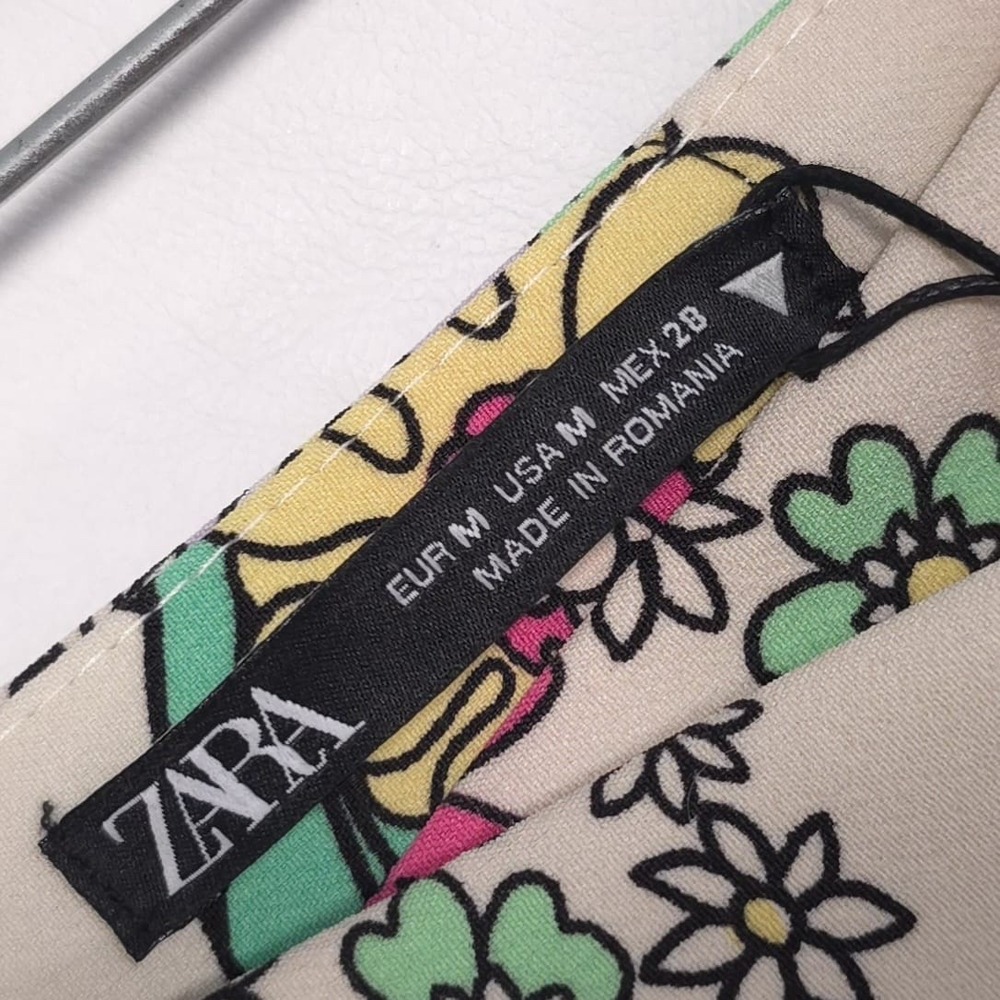 ZARA New Floral Mini Skirt MEDIUM Multicolor Stretch Women’s 8342/008 ROMANIA - Picture 2 of 16
